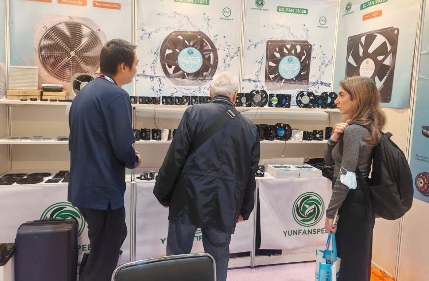 Formulário de feedback altamente positivo do cliente em 2021